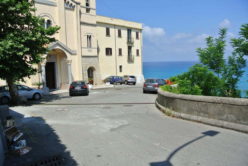 La Perla Del Tirreno Bed & Breakfast Tropea Exterior photo